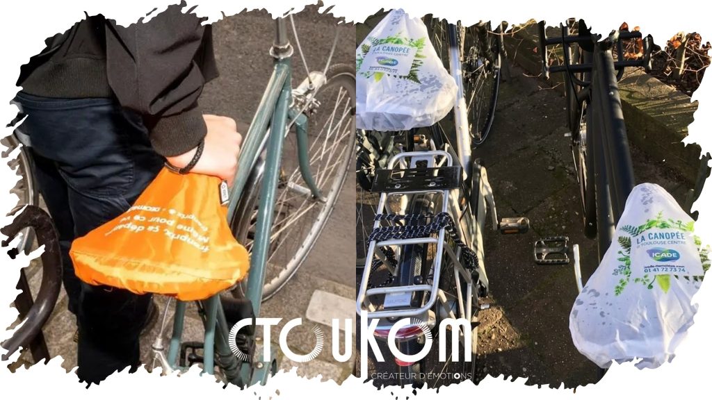 Couvre selle publicitaire